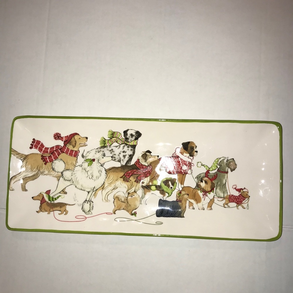 Pier one tray